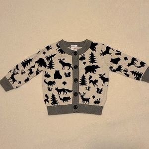 Hanna Andersson Gray Kids Sweater with Black Nature Patterns